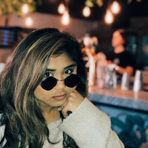 Meet your Posher, Duhi